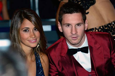 Messi Se Casará Con Su Novia Antonella Roccuzzo El 30 De Junio