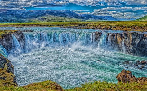 Godafoss R Waterfall Icelandic Landmarks Summer Skjalfandafljot