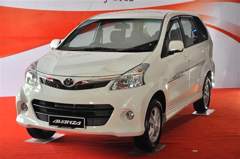 Our friendly neighbourhood toyota dealer in aman suria just received their first new 2019 toyota avanza today, and we did a quick sneak peek ahead of its. The New Toyota Avanza 2012 | Car News and Reviews in Malaysia
