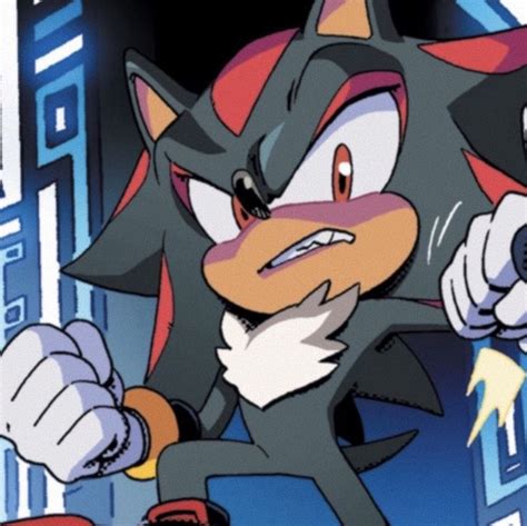 Pin By ☽dora Morris☾ On Sonic Idw Comics Shadow The Hedgehog Sonic