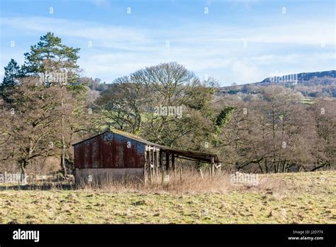 Old Farm Shed Hi Res Stock Photography And Images Alamy