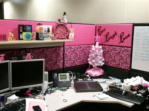 Hot Pink Cubicle Cubicle Decor Office Cubicle Makeover Work Desk Decor
