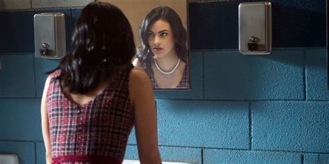 Riverdale 10 Things That Make No Sense About Veronica