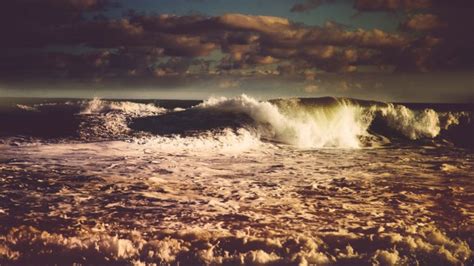 무료 이미지 바닷가 바다 연안 모래 대양 수평선 구름 하늘 태양 해돋이 일몰 햇빛 아침 웨이브 새벽