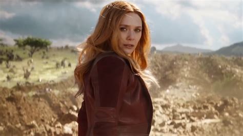 Elizabeth Olsen Gets The Spotlight At Avengers Infinity War Fan Event