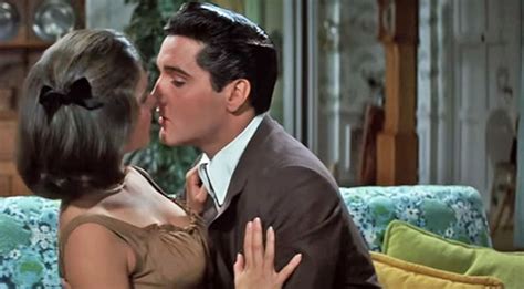 Elvis Gets Up Close And Steamy With Beautiful Costar In Sensual Scene