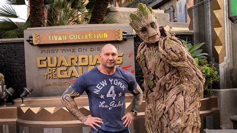 Dave Bautista Meets Groot At Disneys California Adventure The Disney