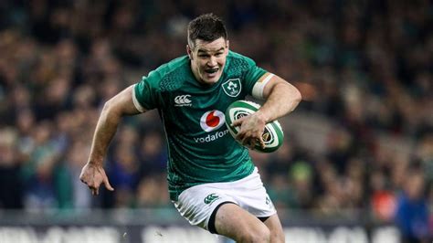 Irish Rugby Jonathan Sexton Signs Irfu Contract Extension To 2021