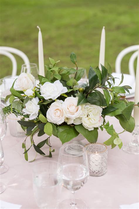 Wedding budget planning—there's an app for that. Venetian Collection Centerpiece | Budget wedding flowers ...