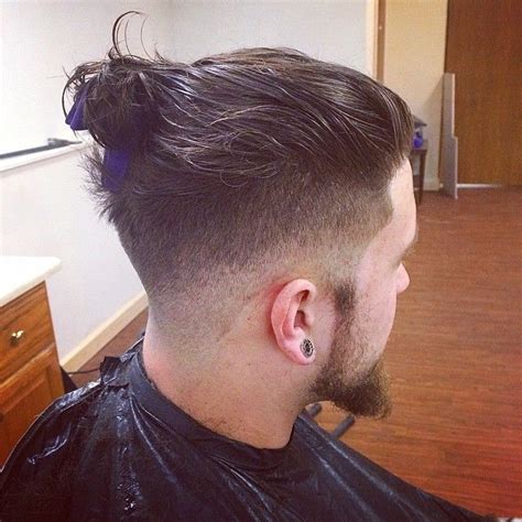 Maybe you would like to learn more about one of these? Pin en undercut