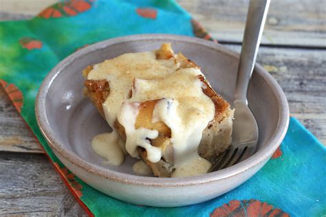 New Orleans Bread Pudding With Whiskey Sauce