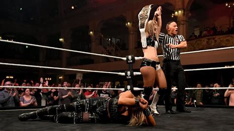 Photos Ripley And Storm Lay It All On The Line In Nxt Uk Women S Title Fight Toni Storm