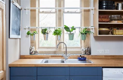 The small footprint will turn out lots of herbs without taking up too much real estate. Kitchen Herb Garden Ideas | Carters Kitchenion - Amazing ...