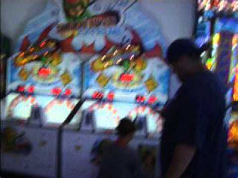 Boomers is the favorite place for fun in modesto and has something for everyone. Boomers Vista arcade tour pt.1 - YouTube