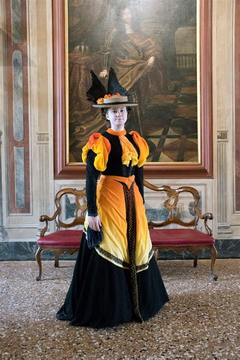 pin-by-kittysews-on-costuming-historical-costume,-older-fashion,-costumes