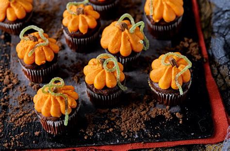Pumpkin Cupcakes Halloween Baking Tesco Real Food