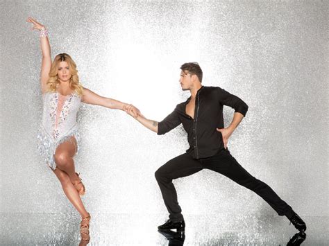 Dancing With The Stars Season 25 Cast Pictures Popsugar Entertainment