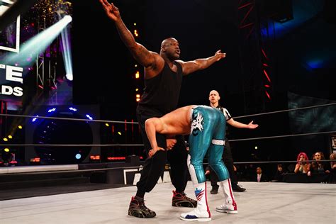 AEW Reportedly Had More Than 1 Million Fans Watch Shaq's Debut Match On 