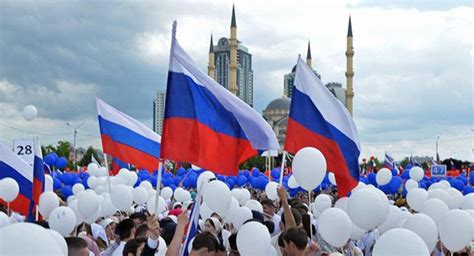 تحتل روسيا المرتبة الأولى في العالم من حيث المساحة، إذ تبلغ مساحتها أكثر من سبعة عشر 17 مليون. اكبر دولة في العالم , روسيا اكبر بلد في العالم اغراء قلوب
