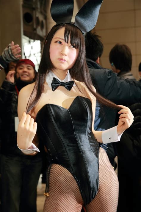 【c87】可愛いと評判の人気コスプレイヤー御伽ねこむがエロい食い込みハイレグバニー みんくちゃんねる