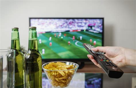 Marketing In The Digital Age 4 Benefits Of Using Television Advertising