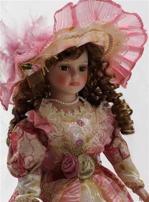 Collect Porcelan Limited Addition Victorian Doll Enda In Pink Dress 16