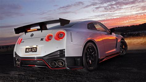 Nissan GT R HD Wallpapers Top Free Nissan GT R HD Backgrounds WallpaperAccess