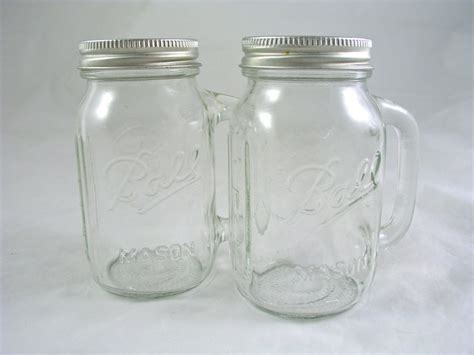 Vintage Ball Mason Jar Salt And Pepper Shakers With Handles