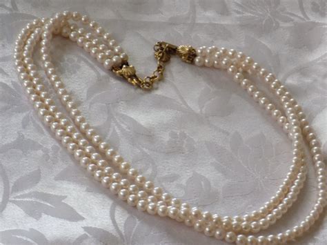 Vintage Pearl Necklace Signed Richelieu Triple