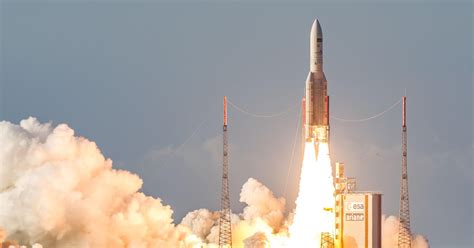 ISRO's Latest Communication Satellite GSAT-18 Launched Successfully ...