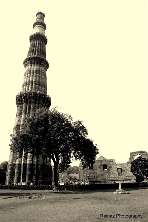 Qutub Minar And The Archaeological Map