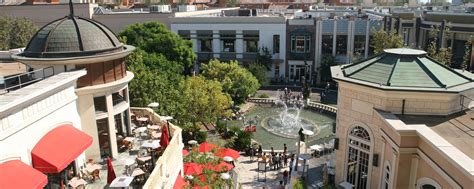 The Grove A Guide To Las Famed Outdoor Mall Curbed La