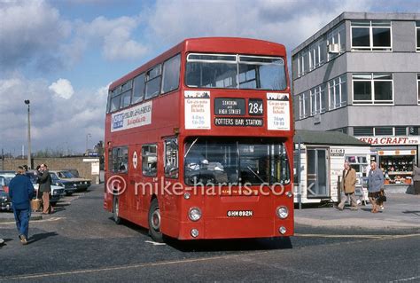 London Bus Route 284