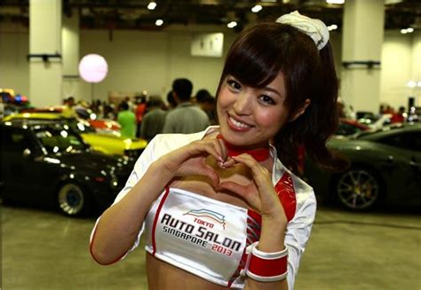 Meet Japanese Race Queens Toshimi And Leah