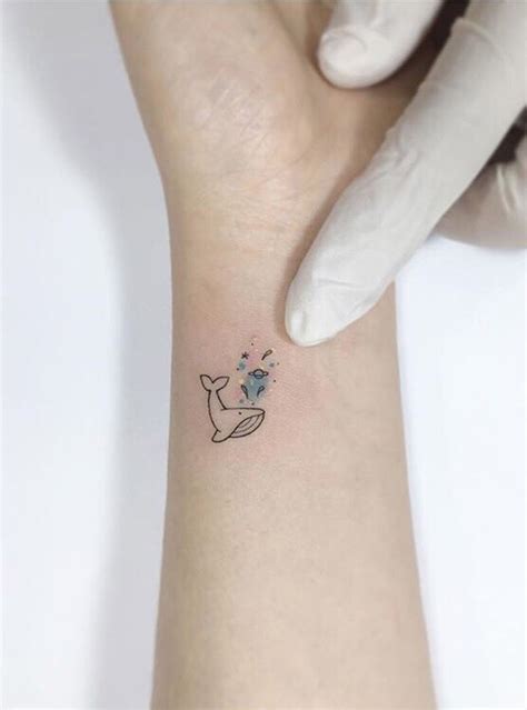 32 Small Tattoo Ideas For Women Crestfox Elegant Tattoos Tiny