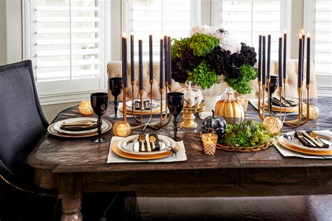 I love doing beautiful table settings for different holidays and seasons. 28 Quick and Clever Halloween Centerpieces for Your Next ...