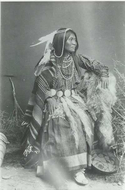 apache woman c 1890 southern arizona courtesy of the arizona pioneer histroical society