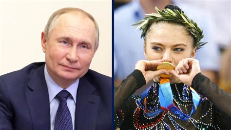 Wladimir Putins Heimliche Geliebte Alina Kabajewa Sie Holte Als