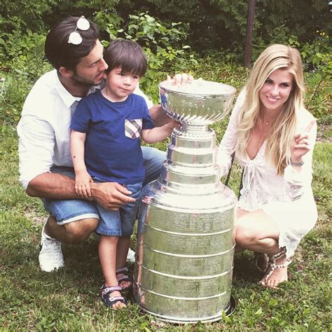 Quiet life in a £7m hampstead mansion. Kris Letang's day with the Stanley Cup - Master Post ...