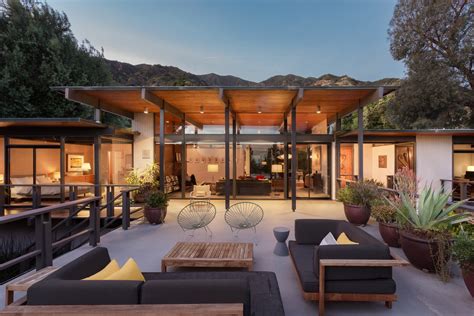 Iconic Post And Beam Ranch Modern Home In Pasadena