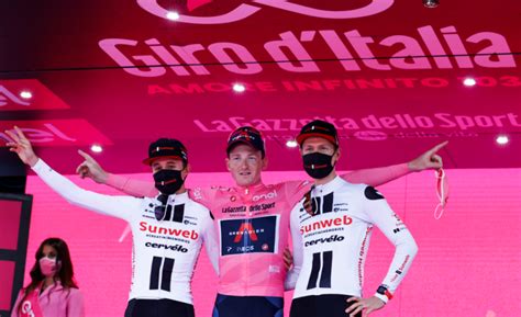El francés arnaud demare (groupama) ganó este martes al esprint por delante del eslovaco peter sagan (bora hansgrohe) la cuarta etapa del giro de italia, sobre un recorrido de 140 kilómetros. Clasificación General del Giro de Italia al finalizar la ...