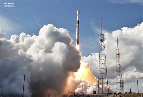 Siriusxm Sxm 7 Digital Radio Satellite Soars To Orbit On Spacex Falcon