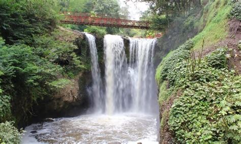 Curug Dago Bandung Wisata Peninggalan Kerajaan Thailand 