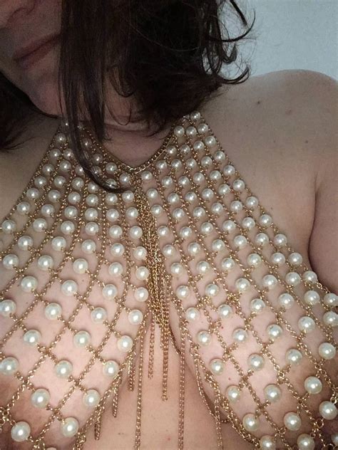 New Pearl Necklace Porn Pic Eporner