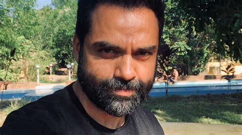 Abhay Deol Explains Why Theres A Problem With All Lives Matter India Tv