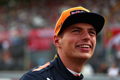Discover more posts about max verstappen. Max Verstappen over de RB14: "Ze zeggen dat het er ...