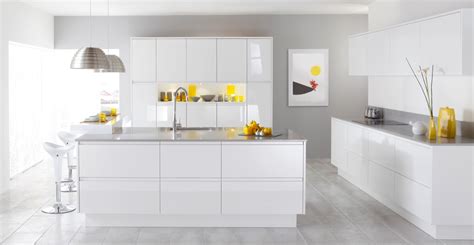 Choosing a white kitchen could be the best decision you'll ever make. 30 Modern White Kitchens That Exemplify Refinement