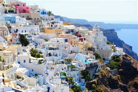 10 Reasons Why You Should Visit Santorini Greece