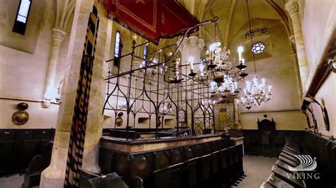 The Altneuschul Pragues Old New Synagogue Youtube