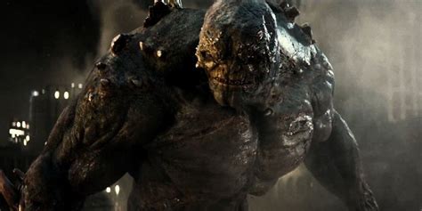 They really showed off the power difference between batman vs wonder woman and superman in the final fight with doomsday. Who is Doomsday? A Peek At the Batman v Superman Monster ...